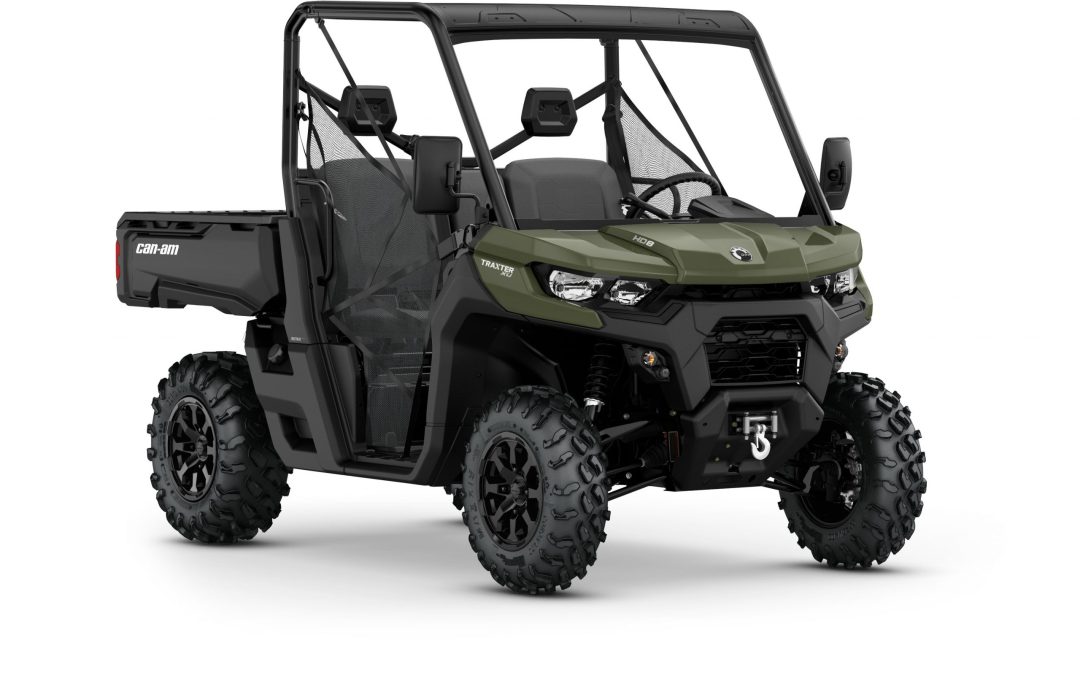 MY21-Can-Am-Traxter-XU-HD8-SquadronGreen-34Front-TR (1)